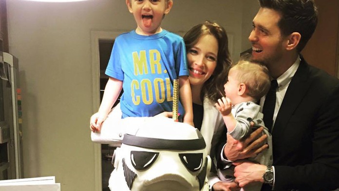 Slávny spevák prežíva obrovskú bolesť. Jeho synčekovi diagnostikovali rakovinu