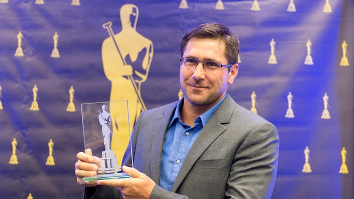 Tréner bratrancom Ladislava a Petra Škandátovcov - Juraj Minčík na archívnej snímke.