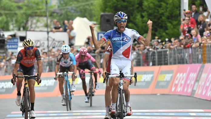 Francúz Thibaut Pinot sa stal víťazom 20. etapy pretekov Giro d'Italia 2017.