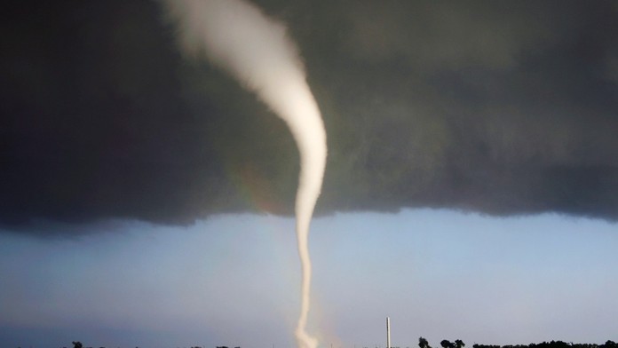 Tornádo.