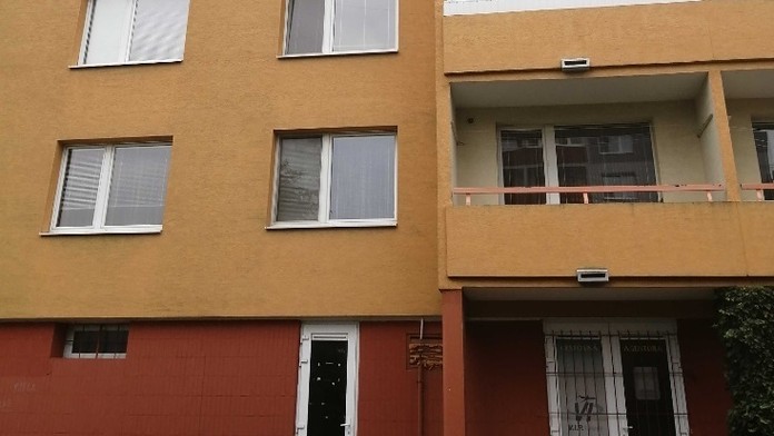 Na snímke v popredí exprezident Andrej Kiska oficiálne oznámil založenie novej politickej strany