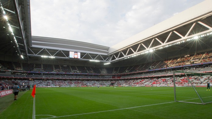 Pohľad na štadión Stade Pierre-Mauroy 7. augusta 2015 vo francúzskom Lille.