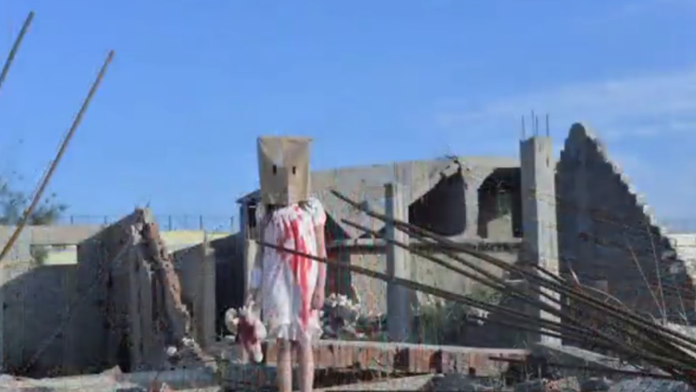 Dievčatko na záberoch.