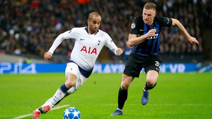 Seriálová Beky (Lara Baranová) a Fifo (Jakub Horák) 