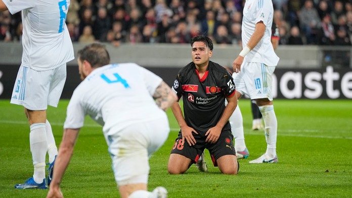 Máme individuality, ktoré vedia rozhodnúť. Obavy nie sú na mieste, burcuje na Slovan kouč Midtjyllandu