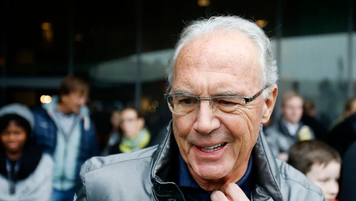 Nemecká futbalová legenda Franz Beckenbauer na archívnej snímke.