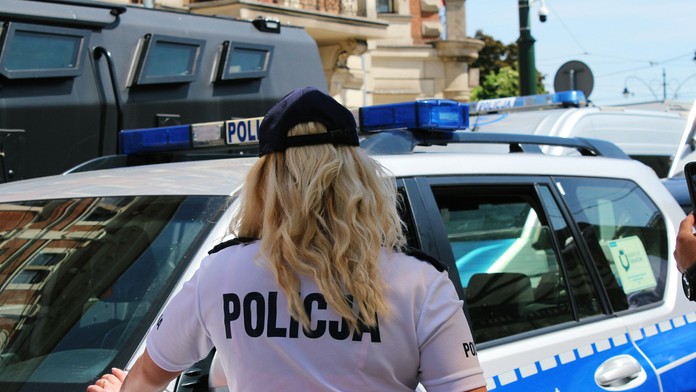 Hrôzostrašný nález: V nákupnej taške objavili mŕtve novorodeniatko, matku zadržala polícia