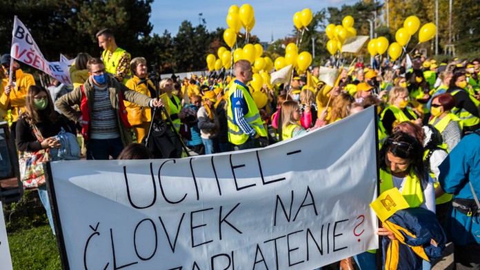 Protestné zhromaždenie KOZ na podporu zvýšenia platov zamestnancov štátnej správy.