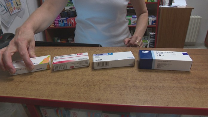 Cyklisti v 6. etape Tour de France.