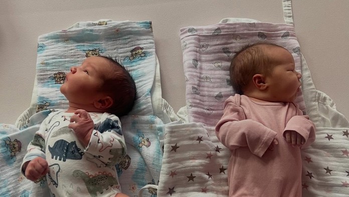 Dvojičky narodené v nemocnici v Brezne