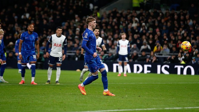 Bitka o Londýn ako hrom. Palmer napodobnil Panenku, sedemgólová dráma v hrsti Chelsea