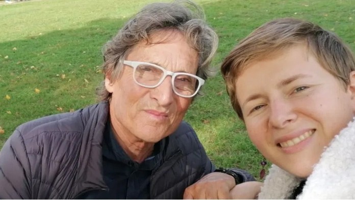 Záber z nehody na konci obce Strekov.