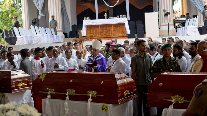 Pohreb jednej z obetí útokov na Srí Lanke.