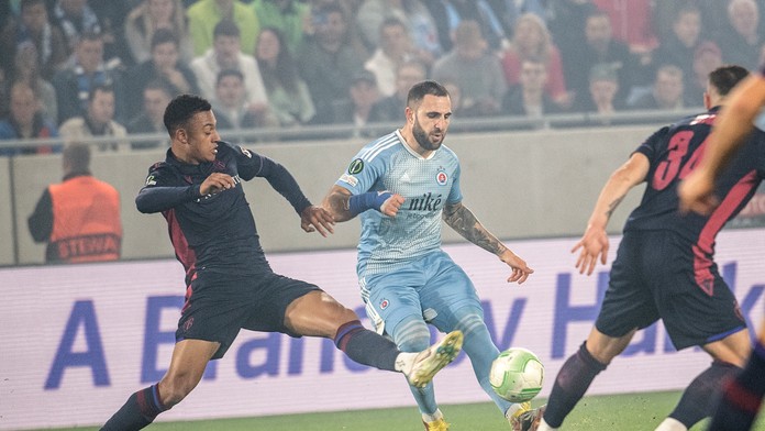 Slovan čaká v Európe nesmierne dôležitý zápas. Jedna z najväčších opôr si však zlomila nohu