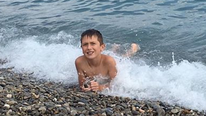 Brodie bol hráč baseballu. 