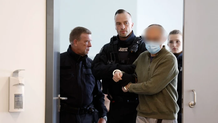 Za špionáž pre Čínu odsúdili bývalého asistenta poslanca AfD