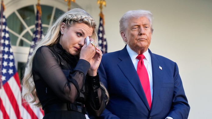 Trump ocenil zavraždeného aktivistu Charlieho Kirka Prezidentskou medailou slobody