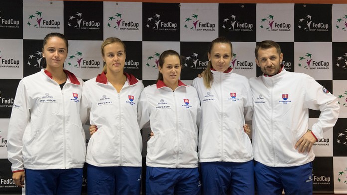 Olympijský oheň sa rozhorel. 