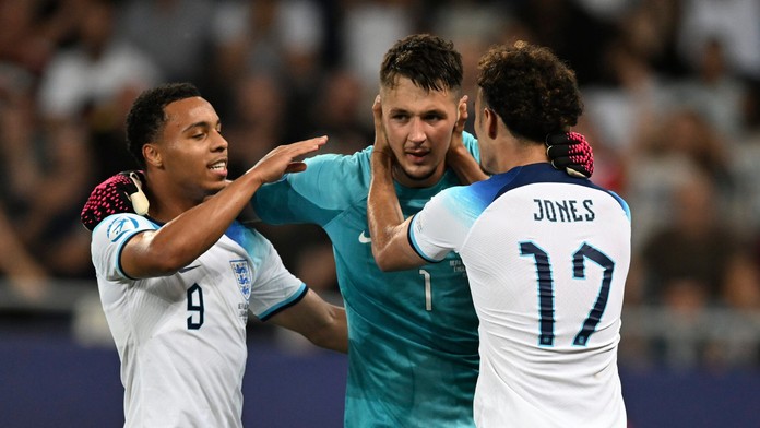 Anglicko je majstrom Európy do 21 rokov. Brankár Trafford v závere nadstavenia zneškodnil penaltu