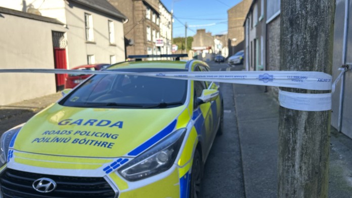 Ulica, kde sa nachádza dom, v ktorom dievčatko našli, bola uzatvorená. 