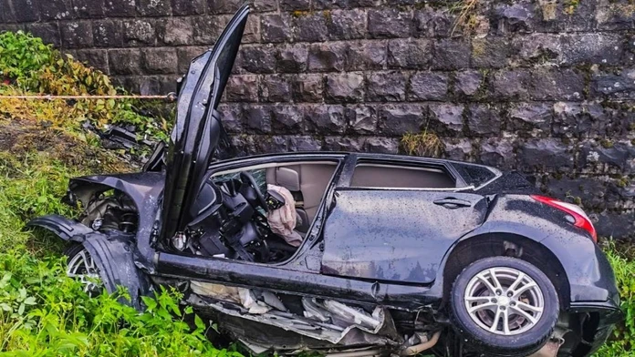 Tragická nehoda na východe: Auto sa po náraze vznietilo, vodič (†57) neprežil
