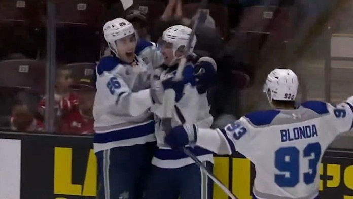 VIDEO: Slovenské duo v OHL vybavilo výhru. Adam Nemec exceloval piatimi bodmi, jeho krajan mu sekundoval