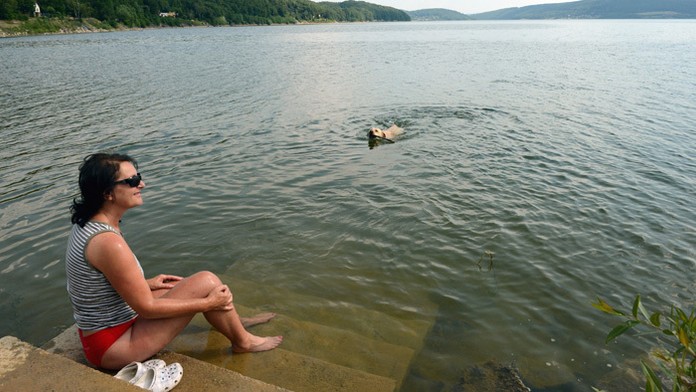 Vodná nádrž Domaša sa rozprestiera na území okresov Vranov nad Topľou a Stropkov.