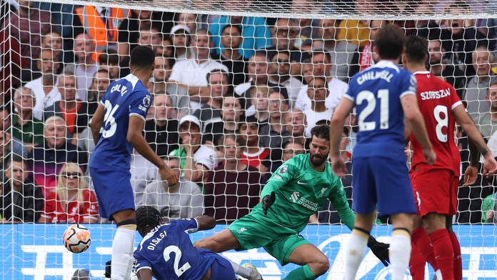 Momentka zo zápasu Liverpool - Chelsea