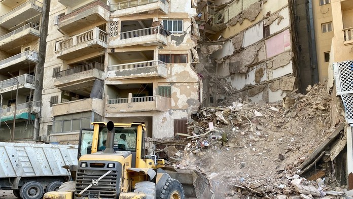 Zrútená budova v Egypte