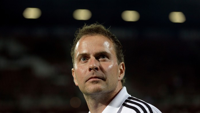 Tréner Bayernu Leverkusen Sascha Lewandowski po zápase s FC Augsburg. (archív 2012)