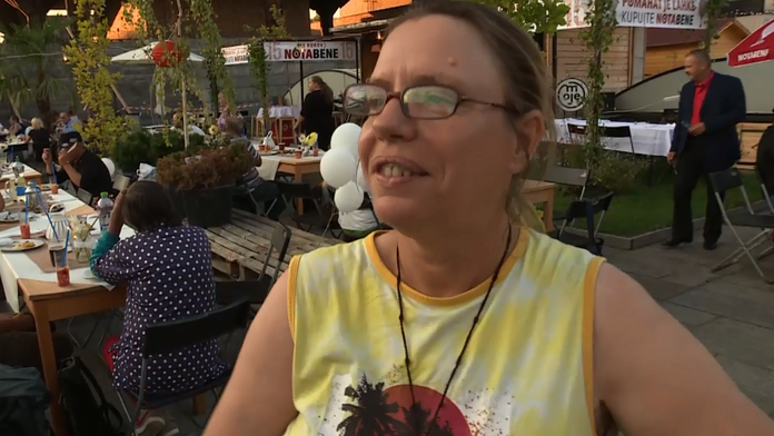 Historicky prvá predajkyňa Nota Bene