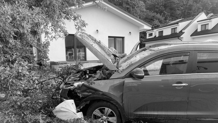 Tragické ráno na Liptove: Vážna dopravná nehoda si vyžiadala život 64-ročného muža
