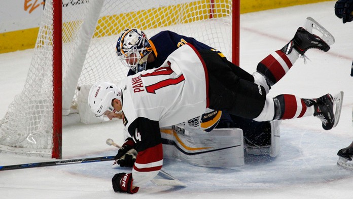 Útočník Arizony Coyotes Richard Pánik .