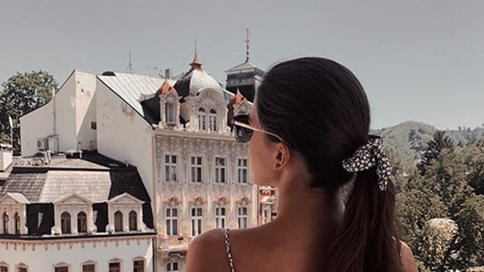 Tenista Rafael Nadal v 1. kole Wimbledonu.