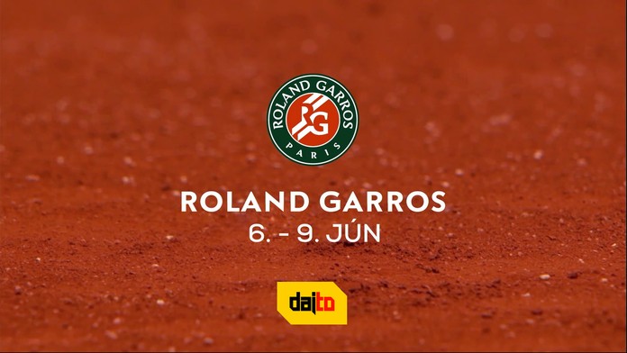 Ministri dopravy Árpád Érsek a maďarský kolega László Palkovics pri makete mosta v Komárne.