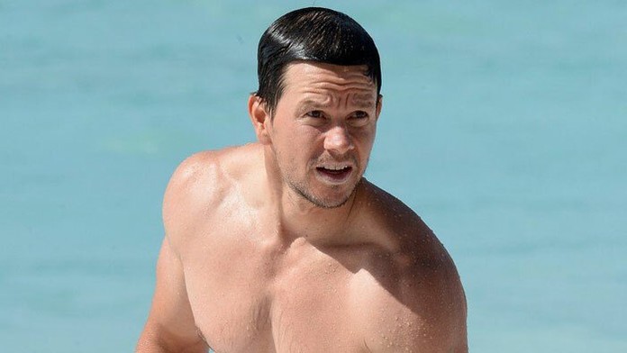 Mark Wahlberg (46) ukázal vypracované telo