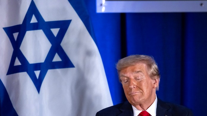 Trump hovoril o svojej návšteve Gazy, nikto však o nej nevie. Vysvetlenie jeho hovorcu je ešte bizarnejšie