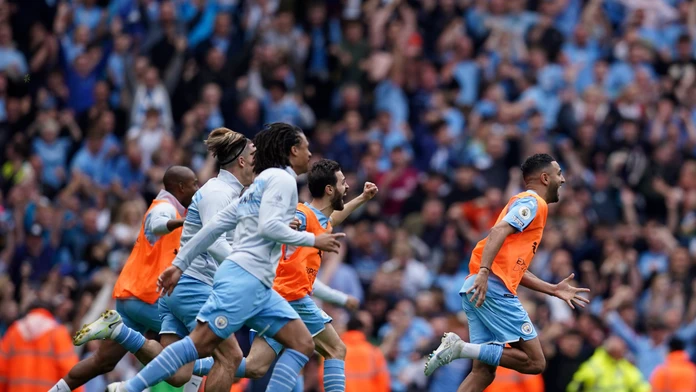 Manchester City otočil duel s Aston Villou a obhájil titul