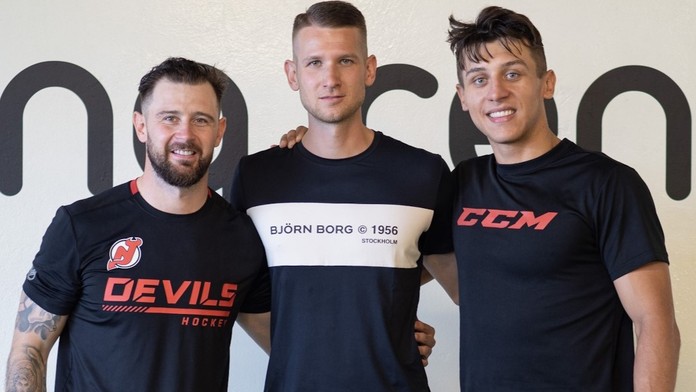 Pôsobil v USA, pomáha s prípravou popredným hokejistom: Regenda prišiel so špeciálnou požiadavkou, Slafkovský je ako Sagan