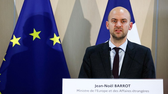 Éra práva silnejšieho je späť. Paríž varoval Trumpa pred snahami získať Grónsko