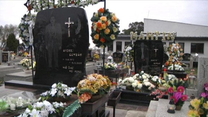 Honosné hroby Rómov.