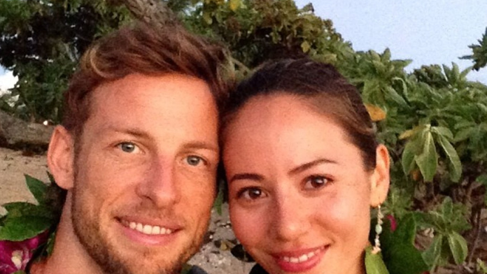 Pilot F1 Jenson Button sa na Havaji oženil