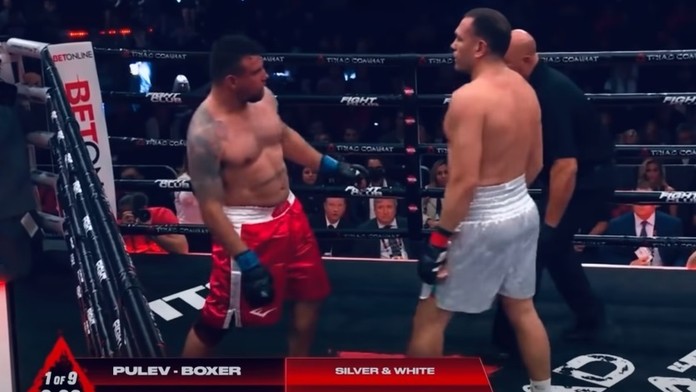 Frank Mir má po sérii úderov problém stáť na nohách.