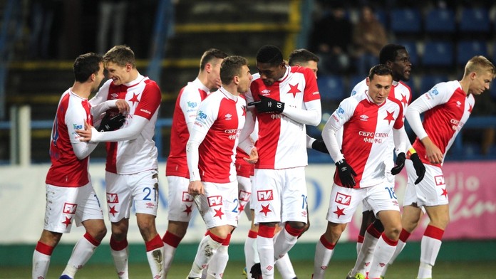 Hráči Slavie Praha na archívnej snímke.