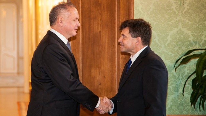 Prezident Andrej Kiska a minister školstva Peter Plavčan.