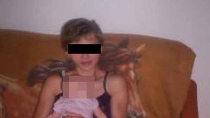 Kamila zaškrtila dieťa a schovala ho v podkroví