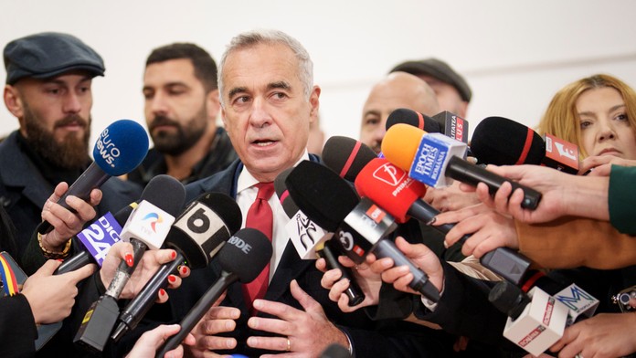 Zvrat v Rumunsku: Ústavný súd anuloval výsledky prvého kola prezidentských volieb a nariadil ich opakovanie