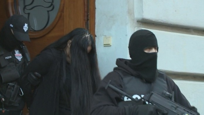 Alena Zsuzsová je obvinená z úkladnej vraždy formou účastníctva.