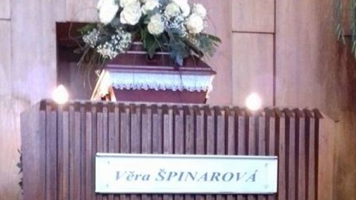 Z poslednej rozlúčky s Věrou Špinarovou.