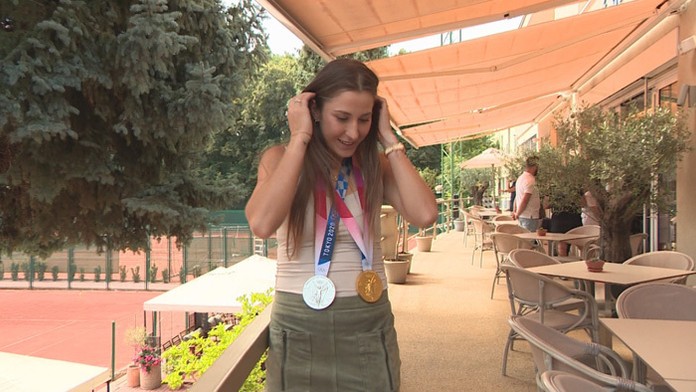 Belinda Benčičová počas rozhovoru pre magazín Reflex.